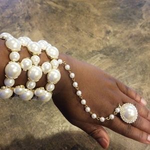 Pearl Bracelet